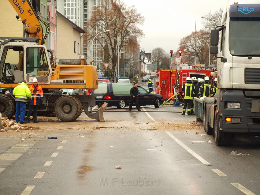 Hausexplosion Bruehl bei Koeln Pingsdorferstr P443.JPG